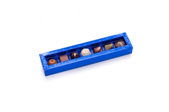 Präsentkarton blau mit 7 Pralinen