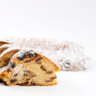 Decker Butter-Christstollen mittel